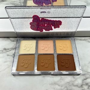Bh Cosmetics x Iggy Azalea Totally Snatched Pallet